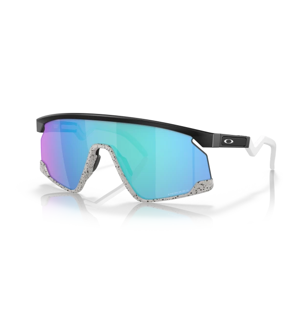 Oakley BXTR Matte Black - Prizm Sapphire 1 Oakley BXTR Matte Black - Prizm Sapphire